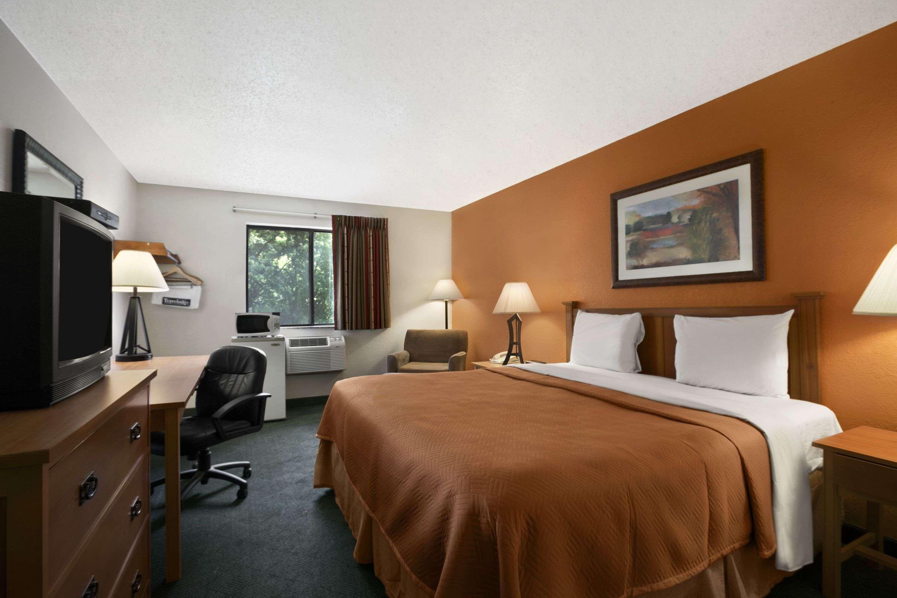 Travelodge By Wyndham Muskegon Kültér fotó