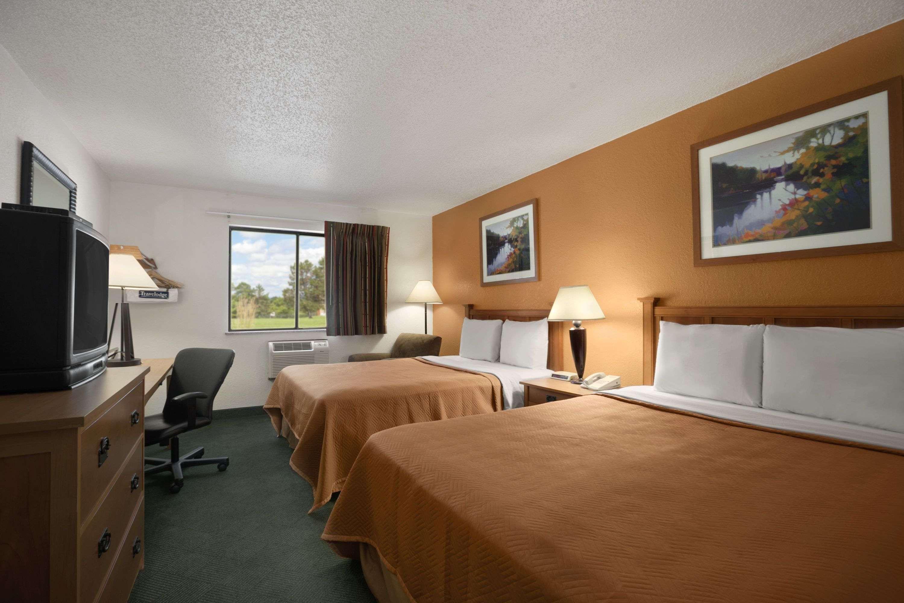 Travelodge By Wyndham Muskegon Kültér fotó